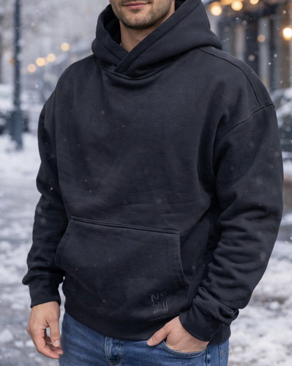 Oversized Silhouette Hoodie – Black 1