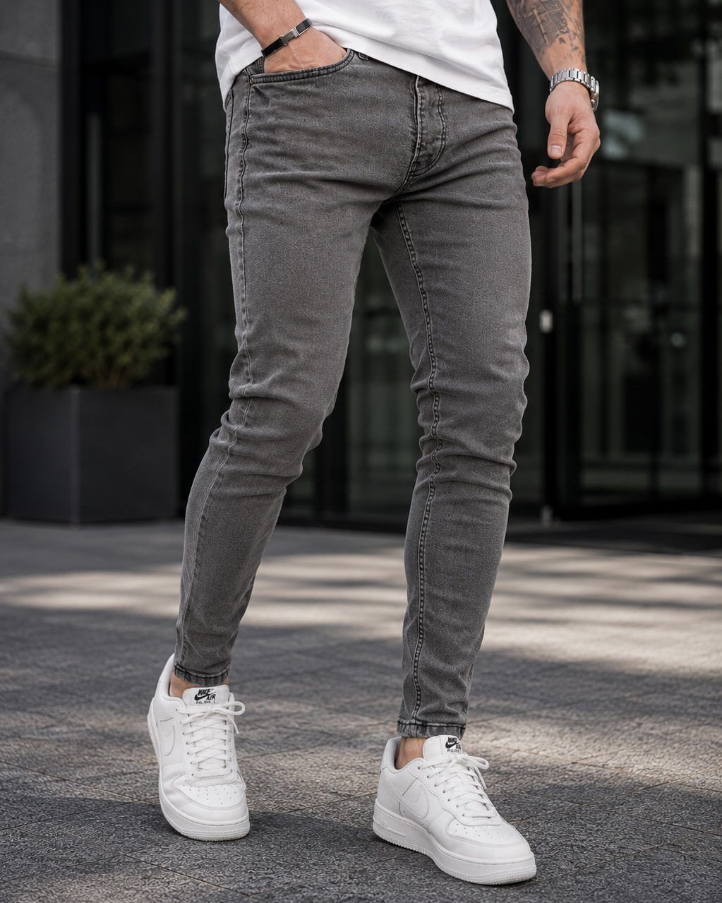 Grey Washed Skinny Jeans gallery.thumbnail 2