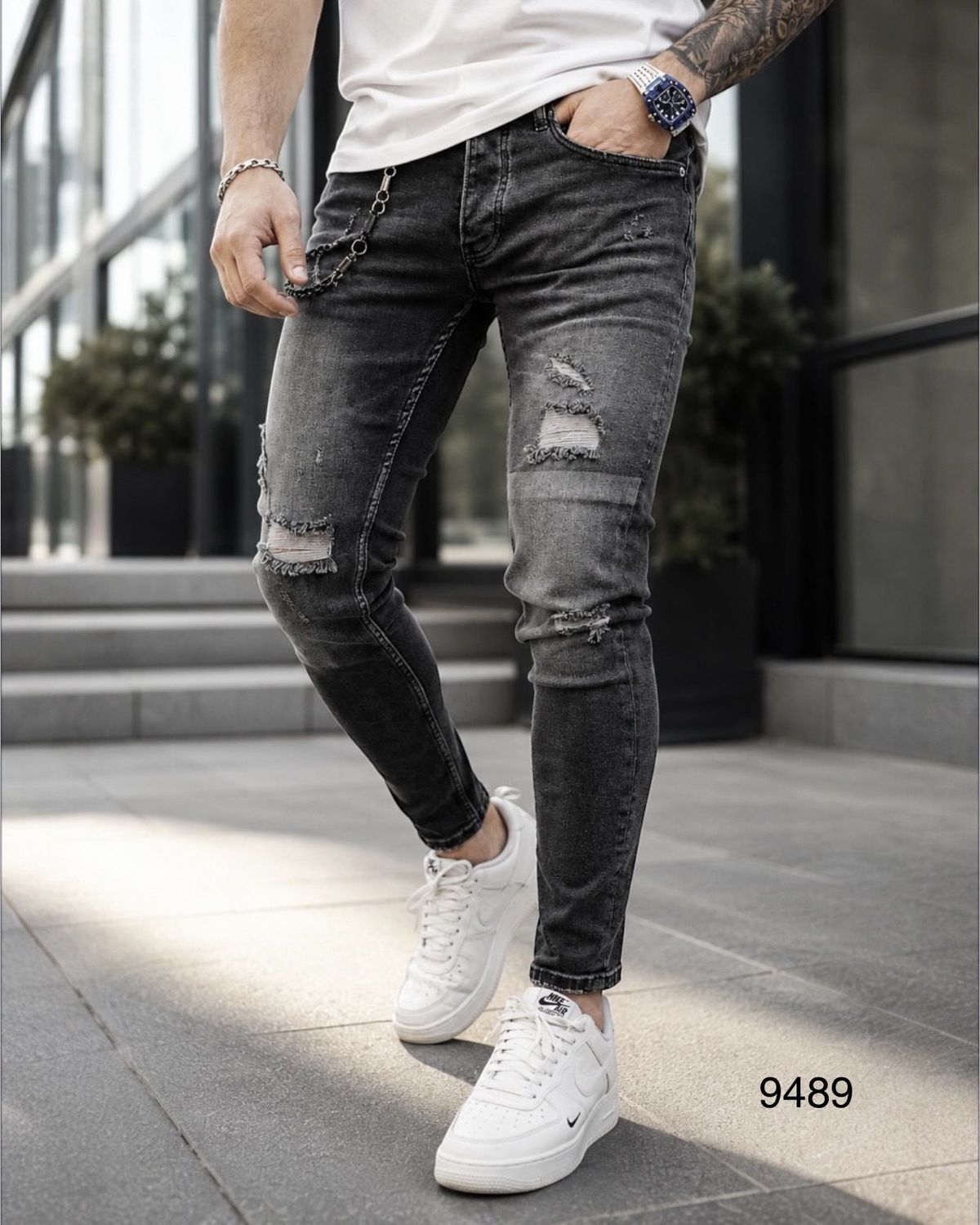 Washed Black Skinny Jeans 1