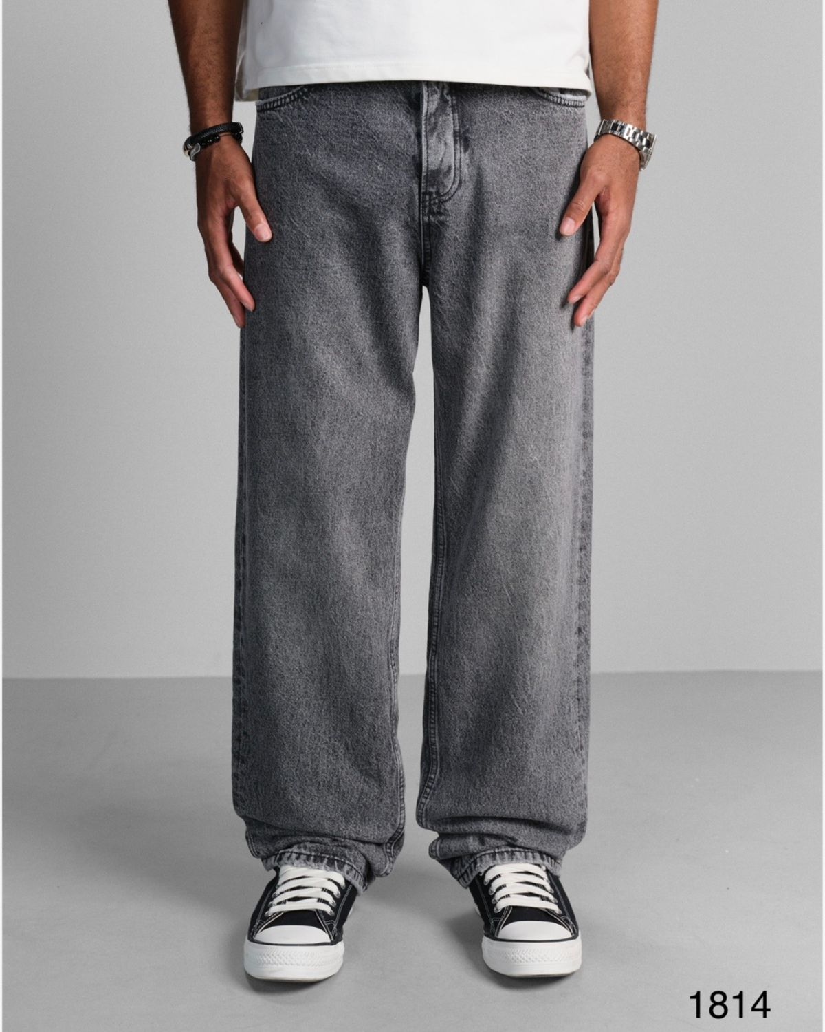 Washed Wide Leg Jeans 1