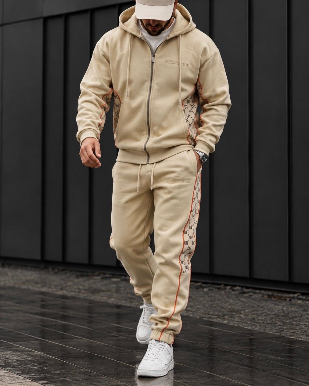 Contrast Panel Zip Tracksuit 2