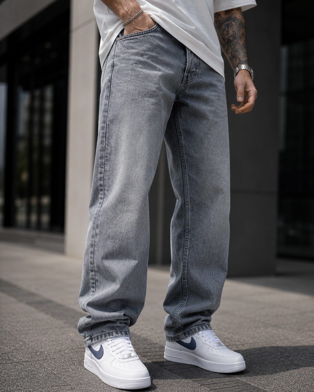 Grey Washed Baggy Jeans gallery.thumbnail 3