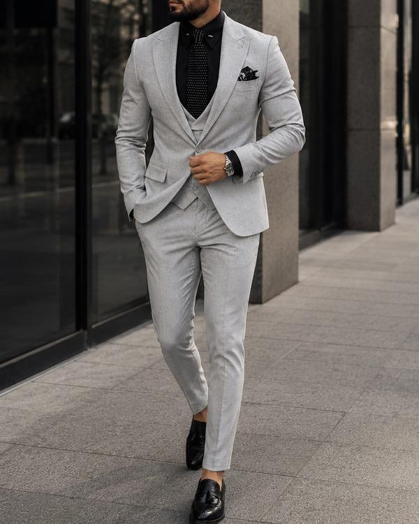 Double Breasted Three Piece Suit – Light Grey