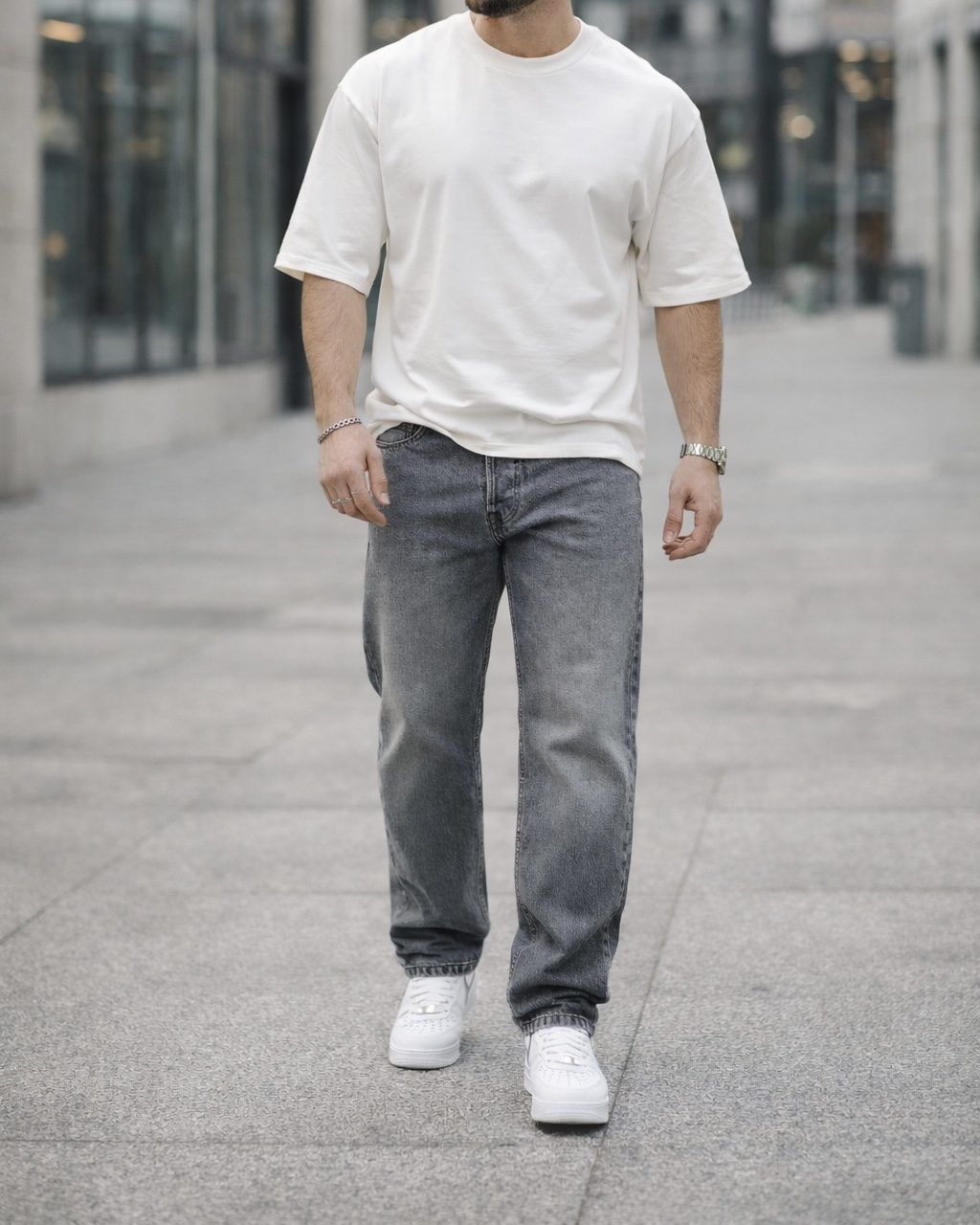 Grey Relaxed Fit Jeans gallery.thumbnail 4