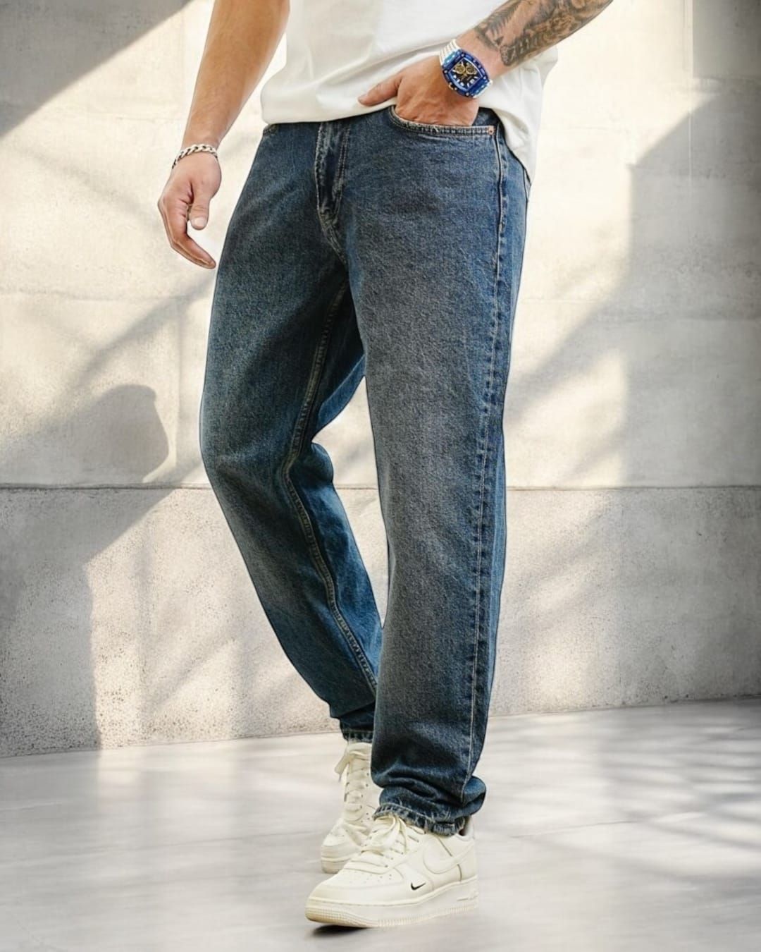 Dark Blue Relaxed Fit Jeans gallery.thumbnail 2