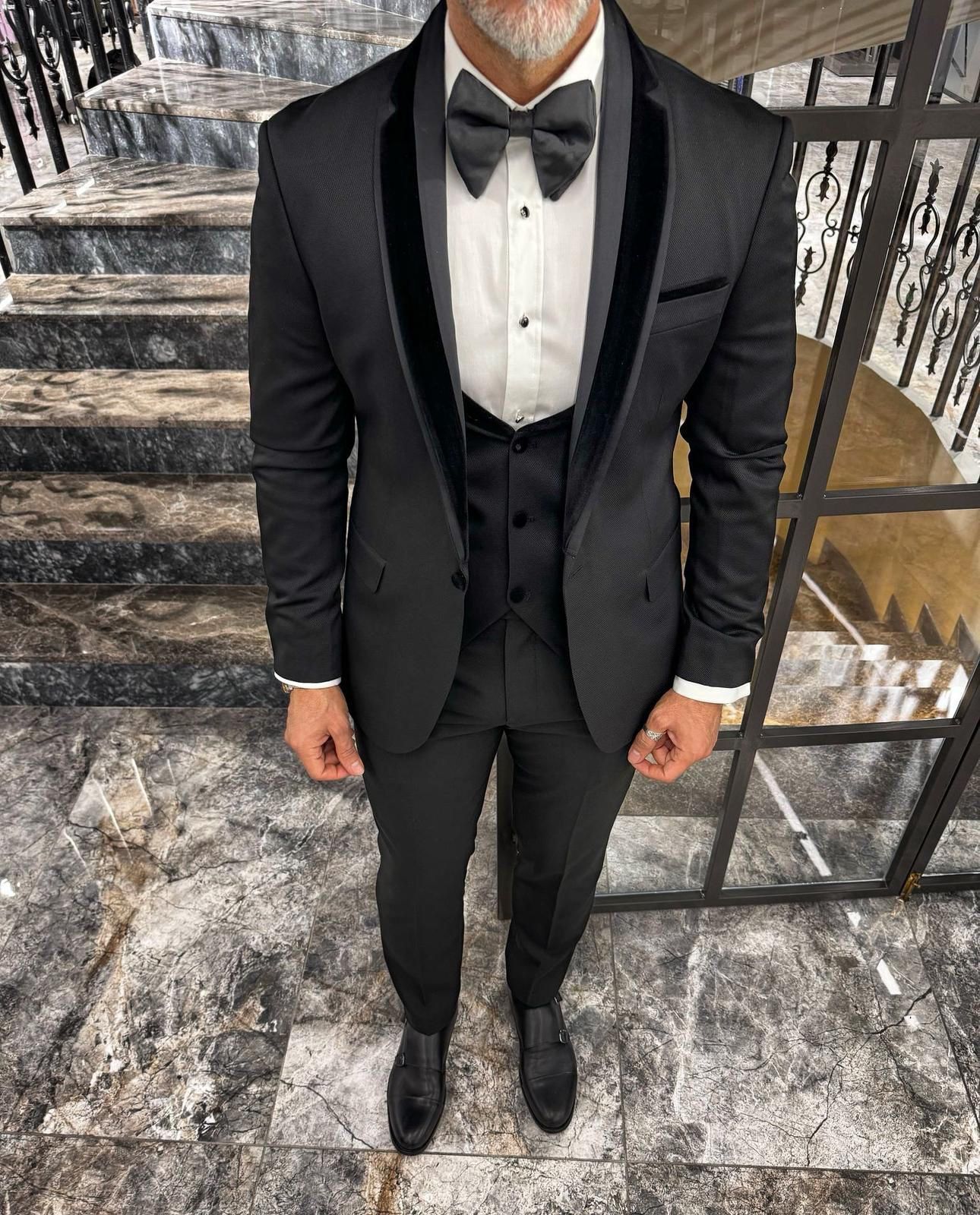 BLACK TUXEDO – PREMIUM EDITION gallery.thumbnail 1