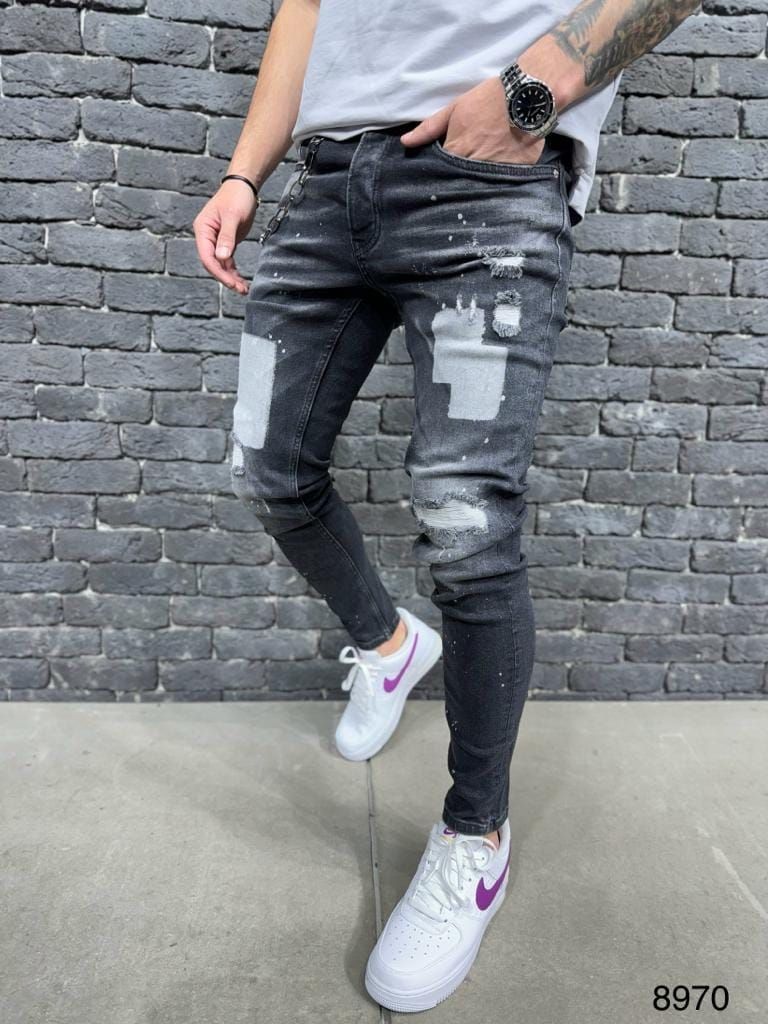 Distressed Black Jeans gallery.thumbnail 2