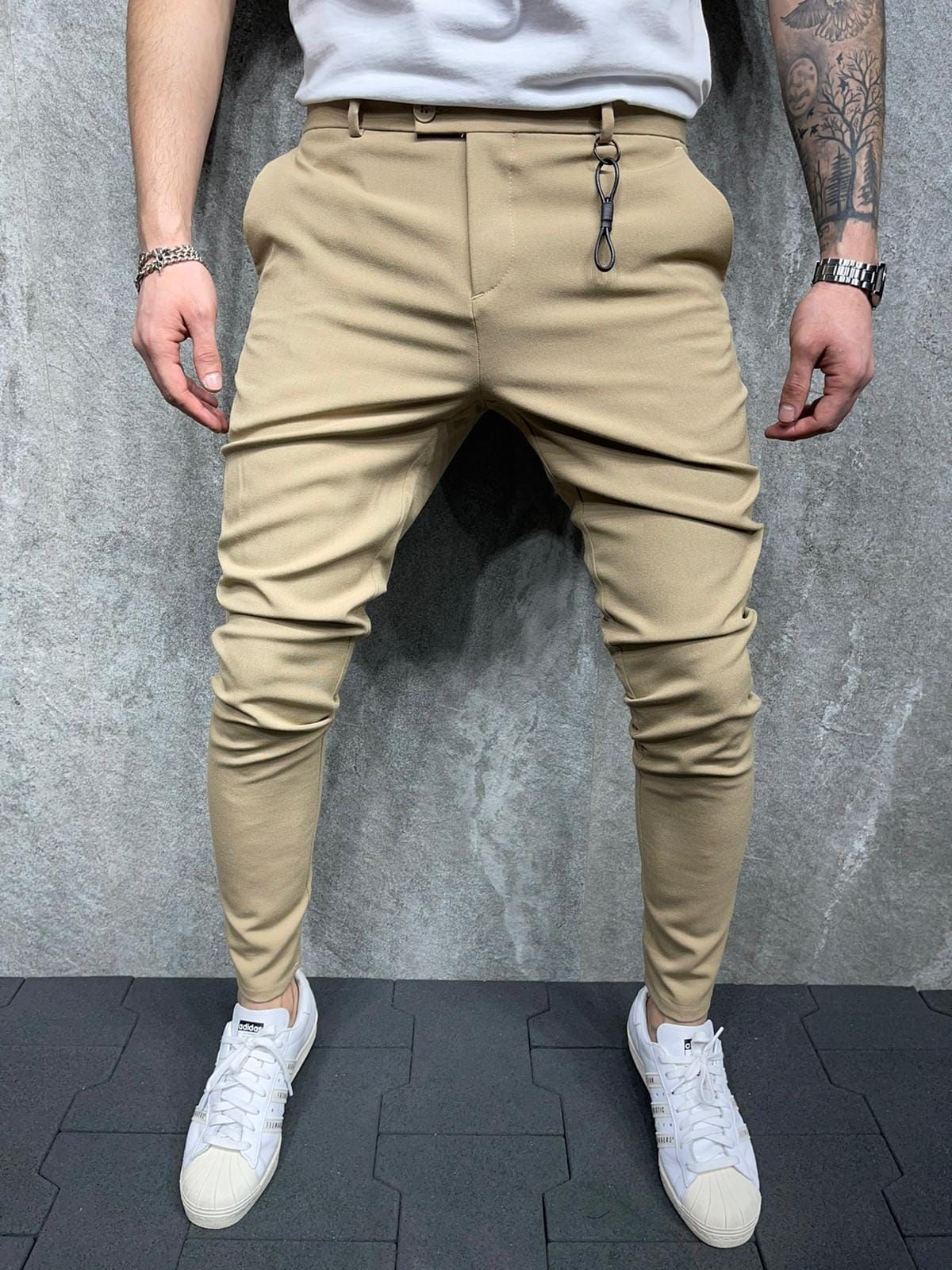 Olive Green Cargo Jogger Pants gallery.thumbnail 2