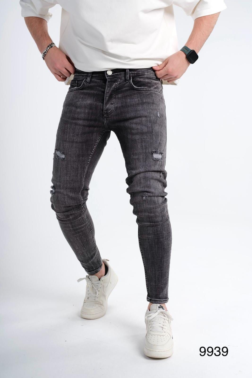 Washed Grey Skinny Jeans gallery.thumbnail 1