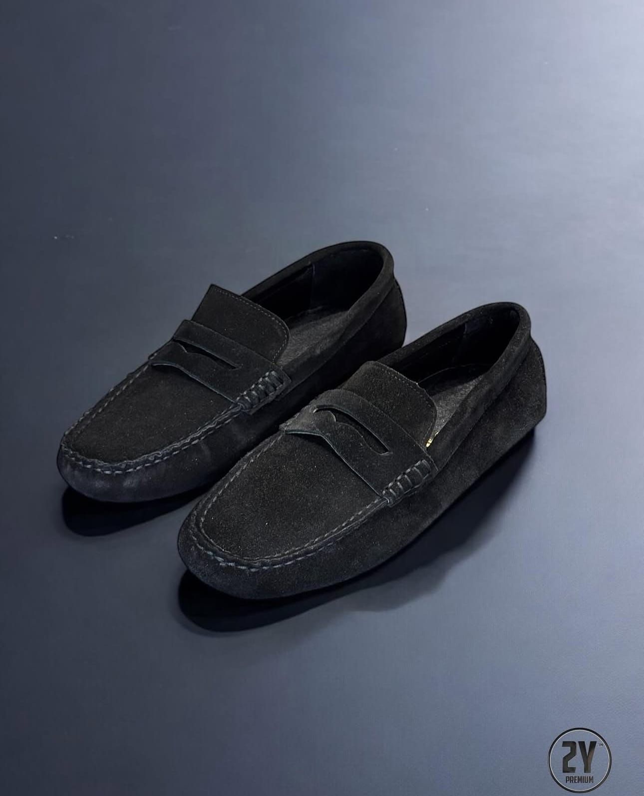 Suede Loafers – Black gallery.thumbnail 3