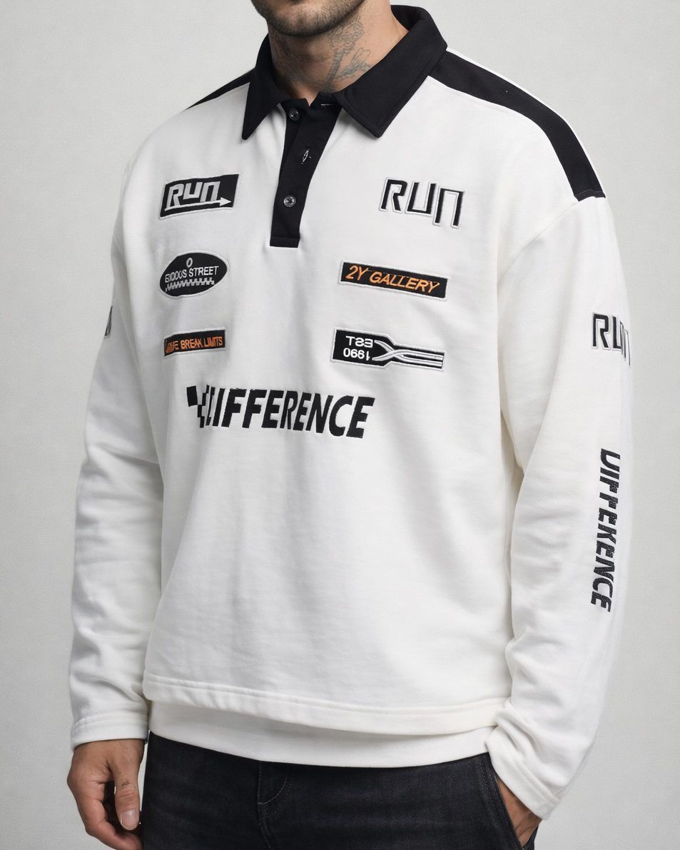 Difference Graphic Polo Sweatshirt – WHITE gallery.thumbnail 2