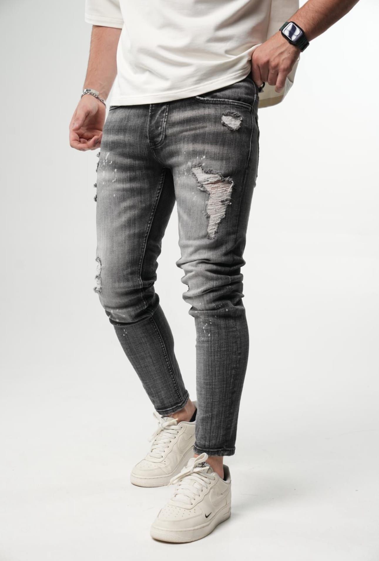 Grey Distressed Slim-Skinny Stretch Jeans gallery.thumbnail 2