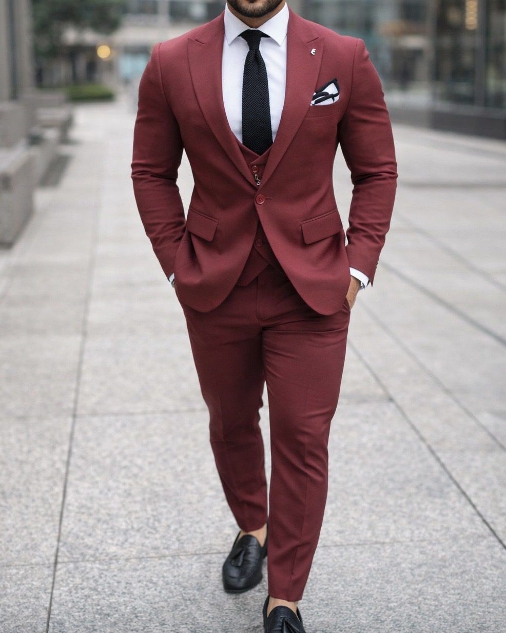 BURGUNDY SUIT SET – SIGNATURE ELEGANCE EDITION gallery.thumbnail 1