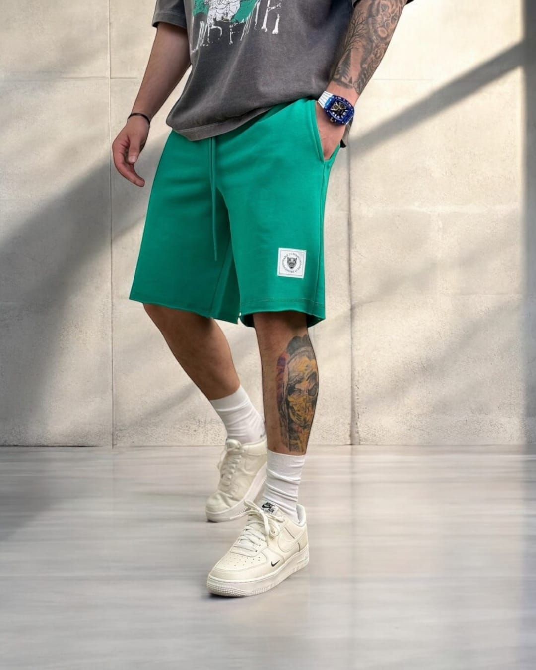 Green Bermuda Shorts gallery.thumbnail 1