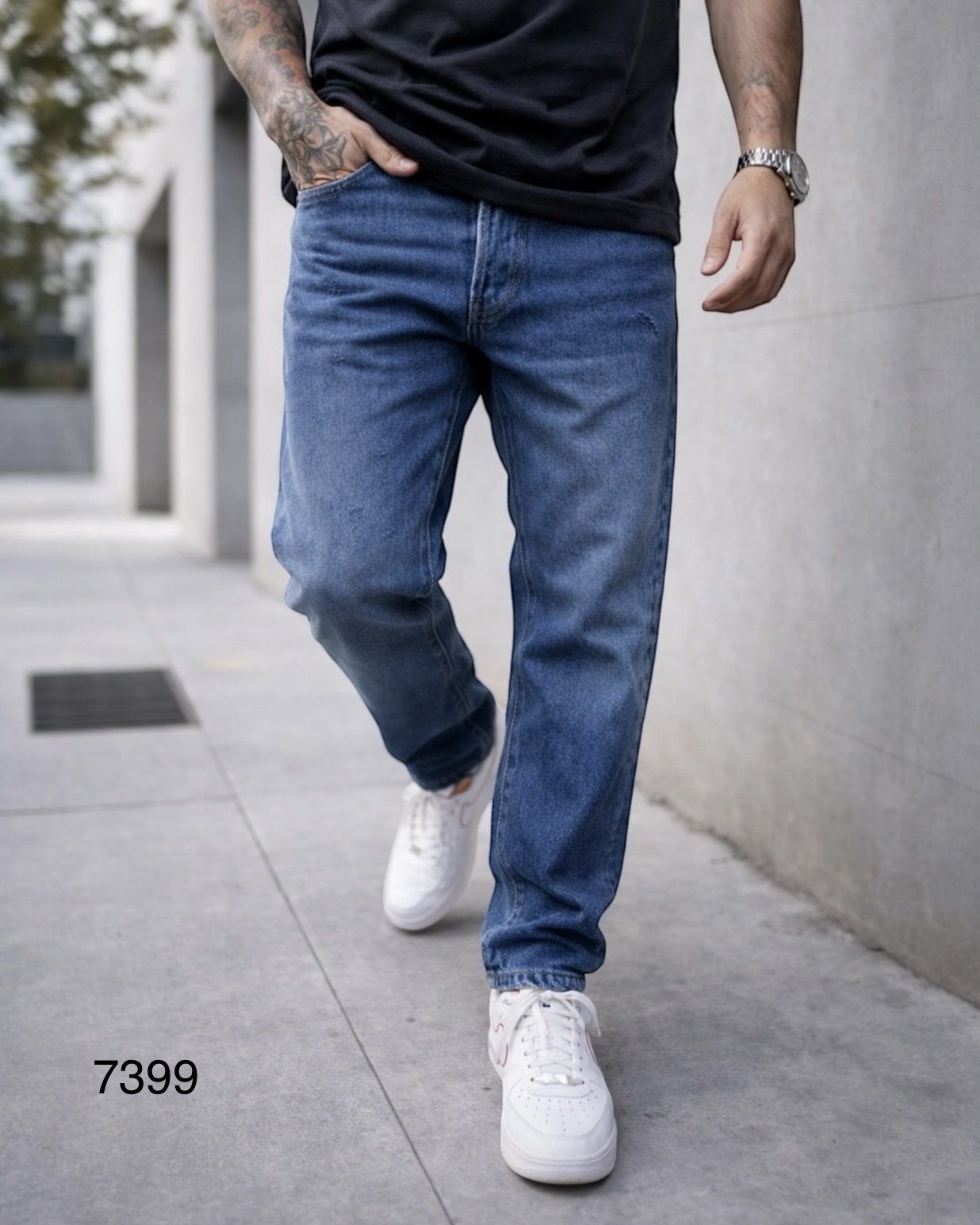 Essential Relaxed Fit Blue Denim Jeans gallery.thumbnail 1