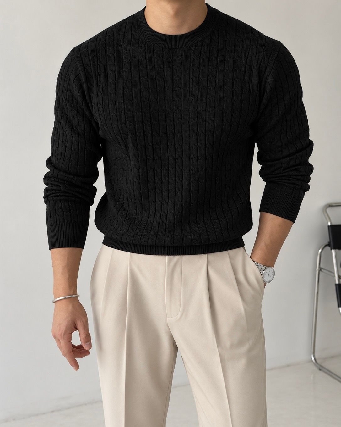 Black Textured Crewneck Knit Sweater gallery.thumbnail 1