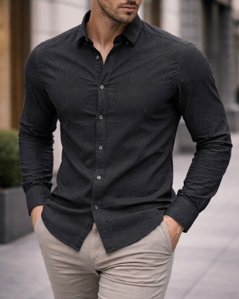 Textured Essential Shirt – Black gallery.thumbnail 1