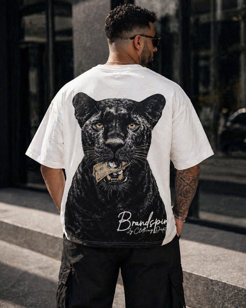 Runway Panther Tee – White gallery.thumbnail 2