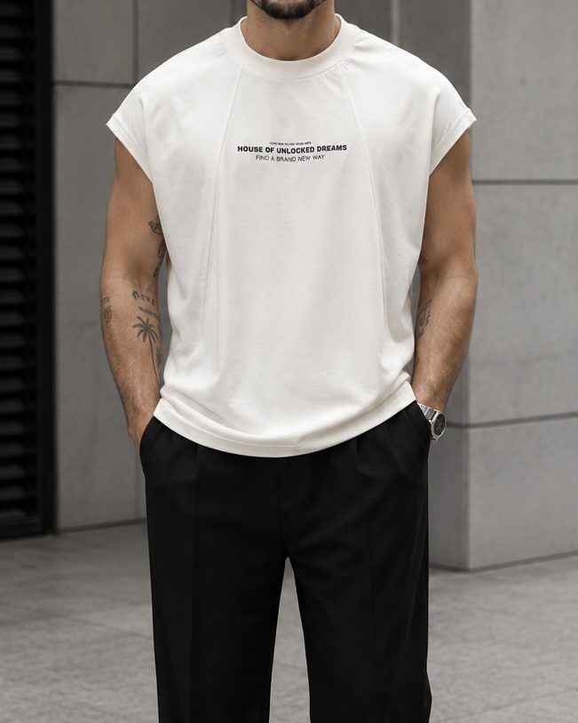 Sleeveless Statement T-Shirt – White gallery.thumbnail 2