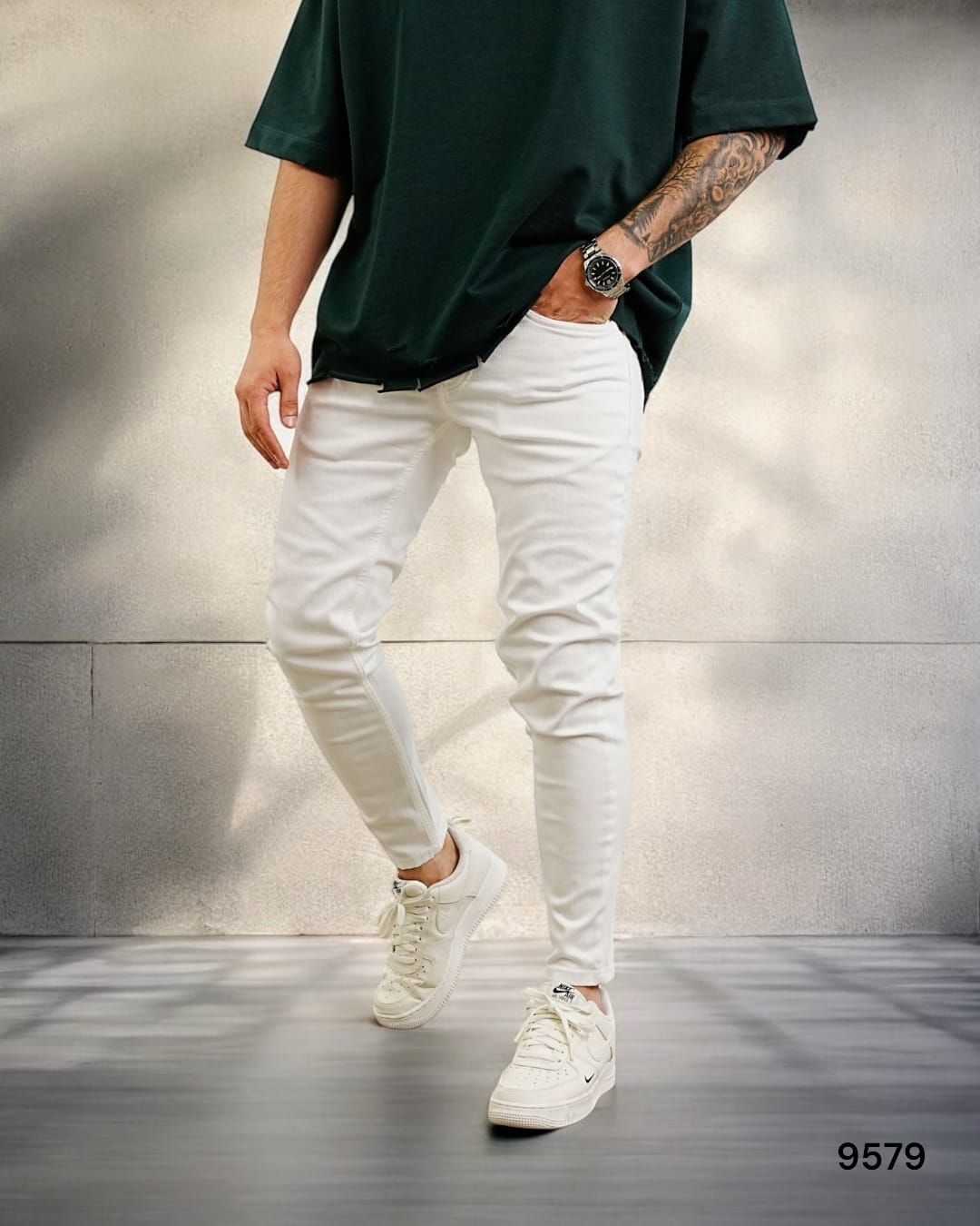 White Skinny Stretch Jeans gallery.thumbnail 2