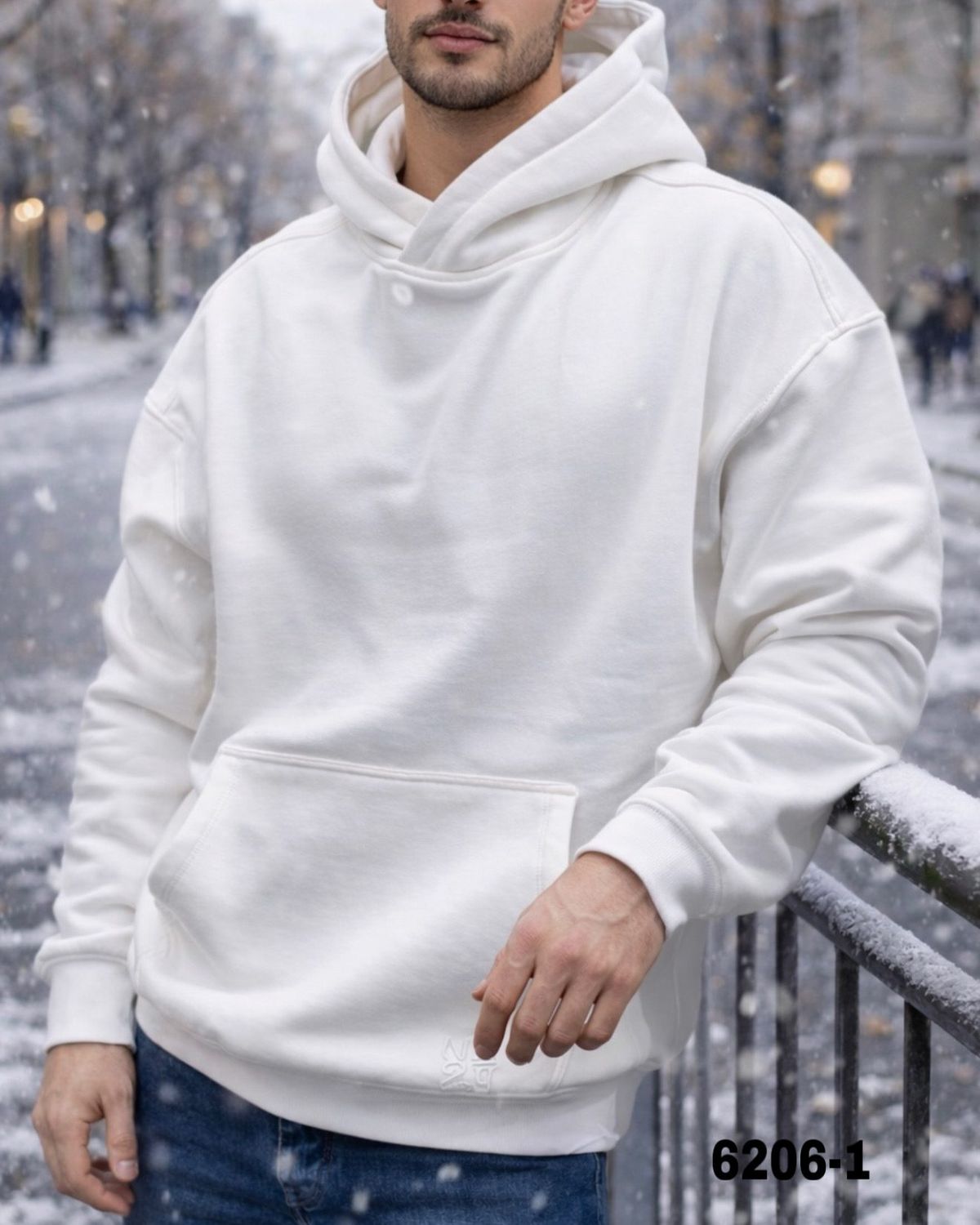 Oversized Silhouette Hoodie – White 2