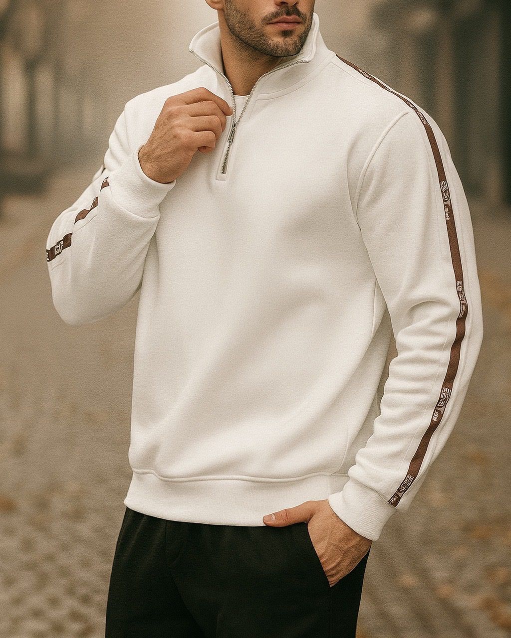 WHITE HALF-ZIP SWEATSHIRT WITH SIDE STRIPE gallery.thumbnail 1
