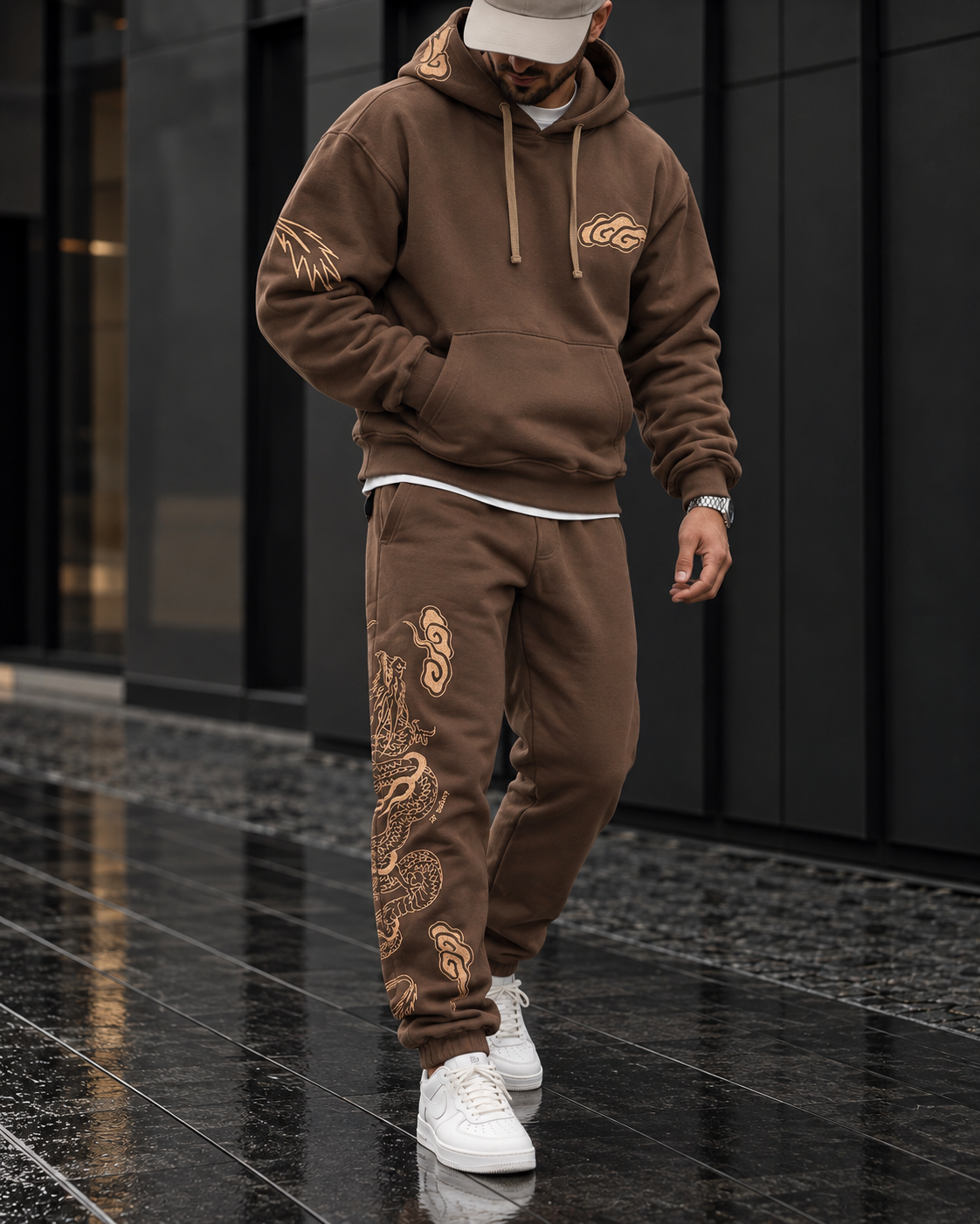 Dragon Graphic Tracksuit – Brown gallery.thumbnail 3