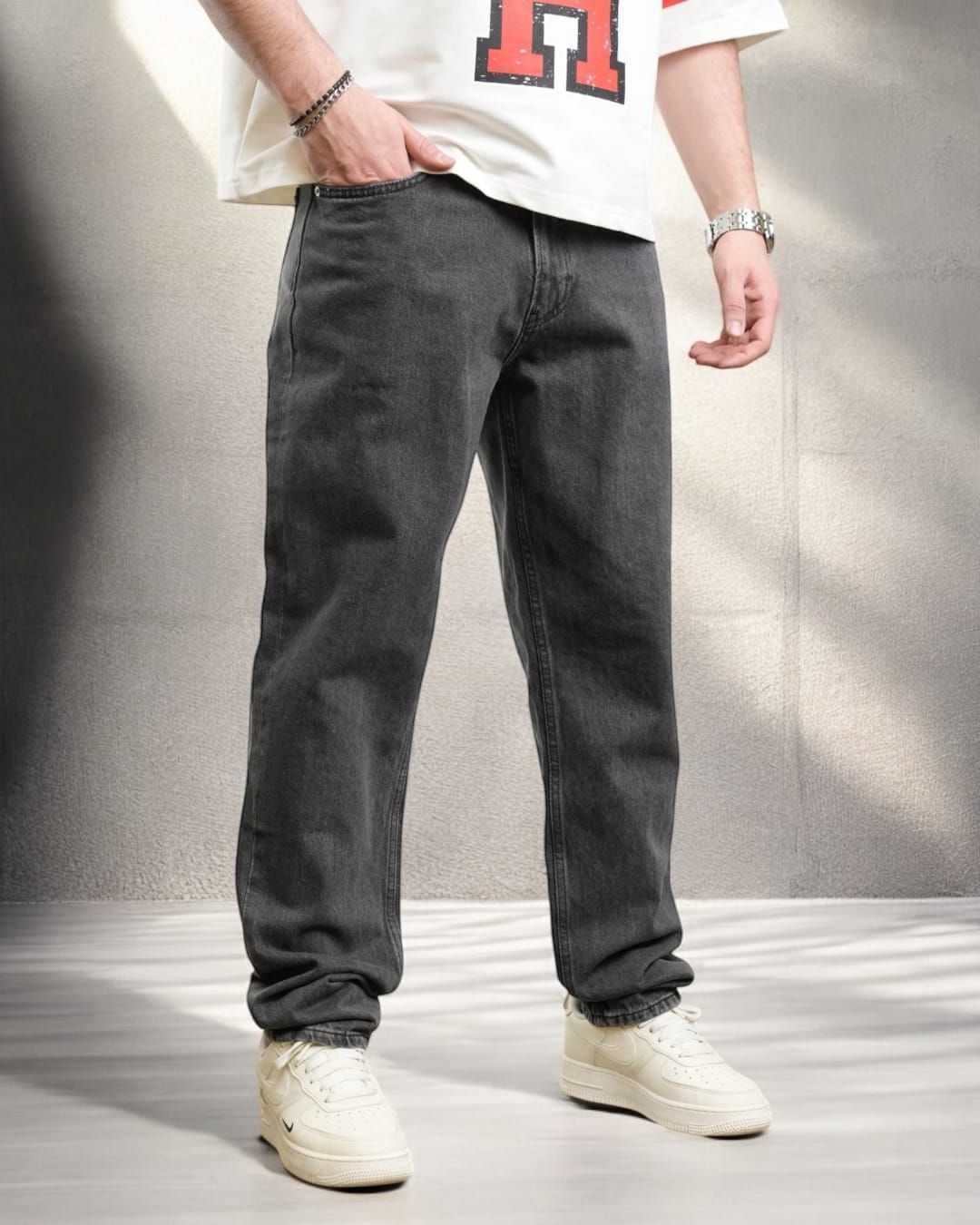 Grey Regular Fit Jeans gallery.thumbnail 2