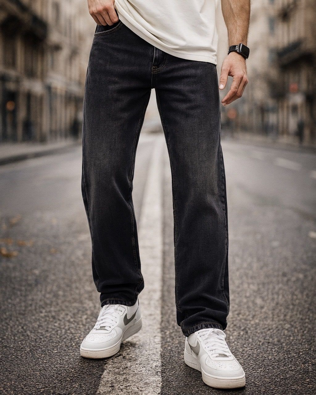 RELAXED STRAIGHT JEANS – FADED BLACK gallery.thumbnail 1