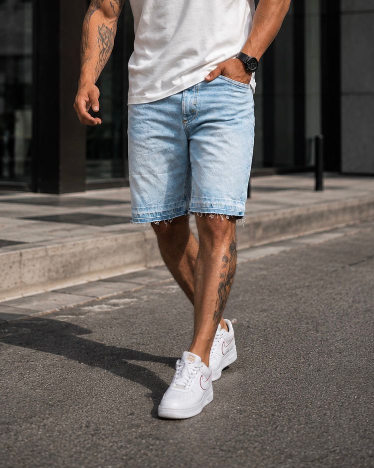 Raw Hem Denim Shorts – Light Blue 1