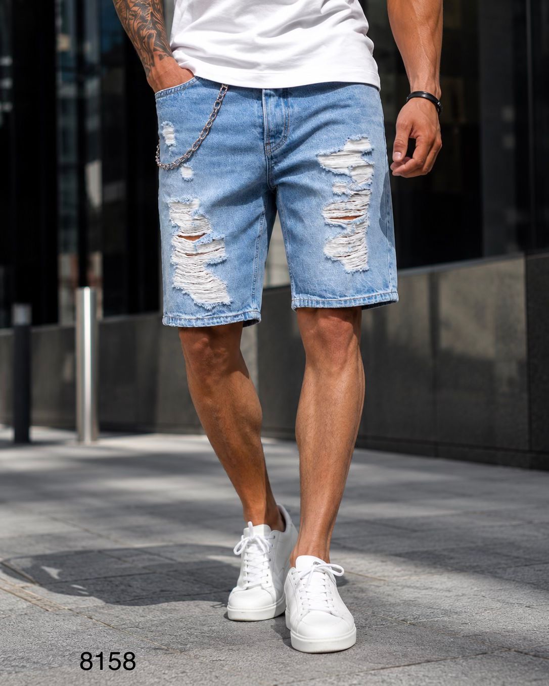 Distressed Chain Denim Shorts – Light Blue 1