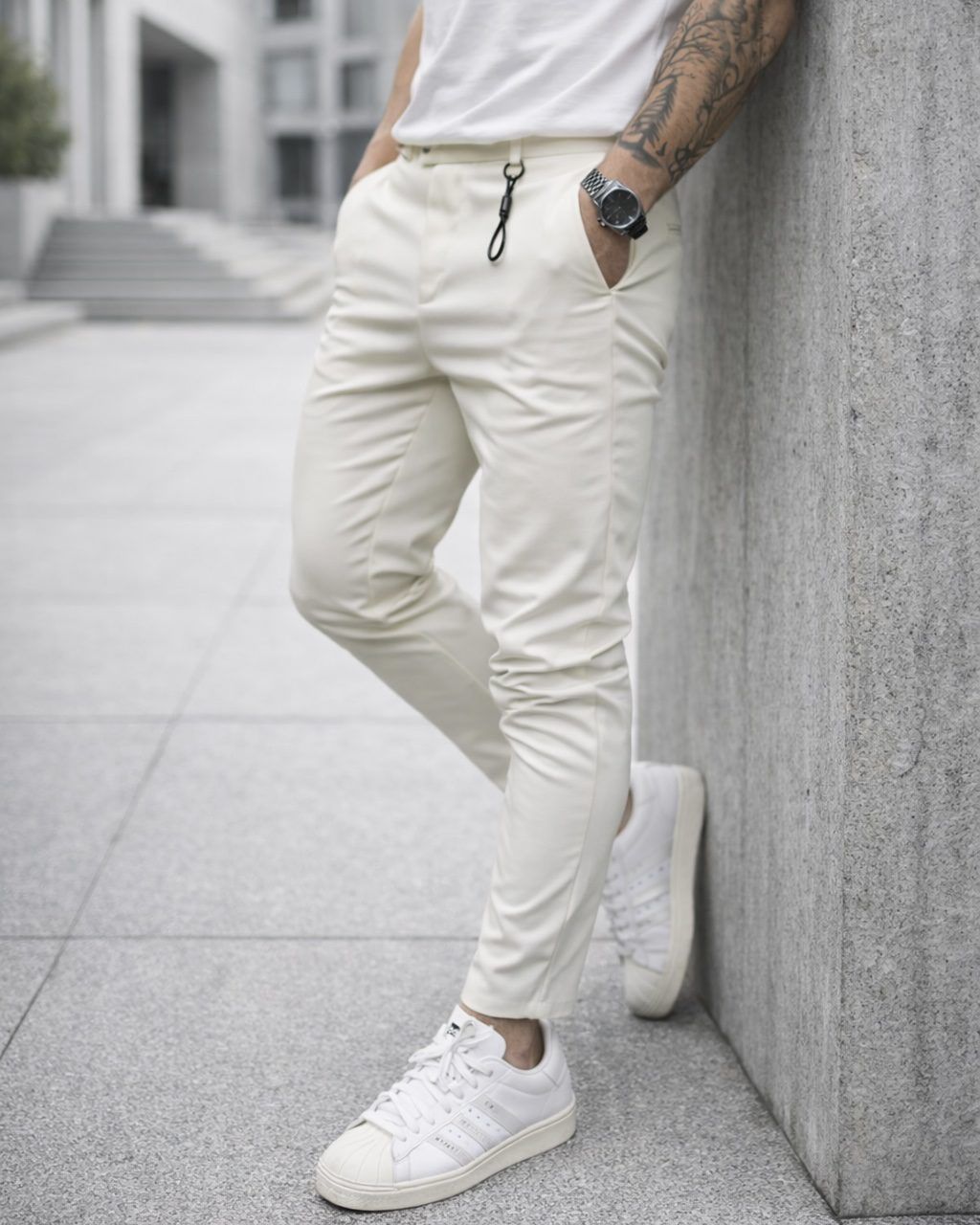 Milk White Slim Fit Pants gallery.thumbnail 2