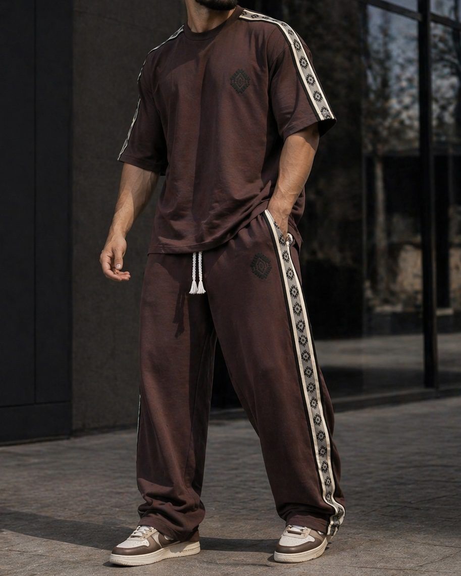 T-shirt and Trousers Set – Brown gallery.thumbnail 3