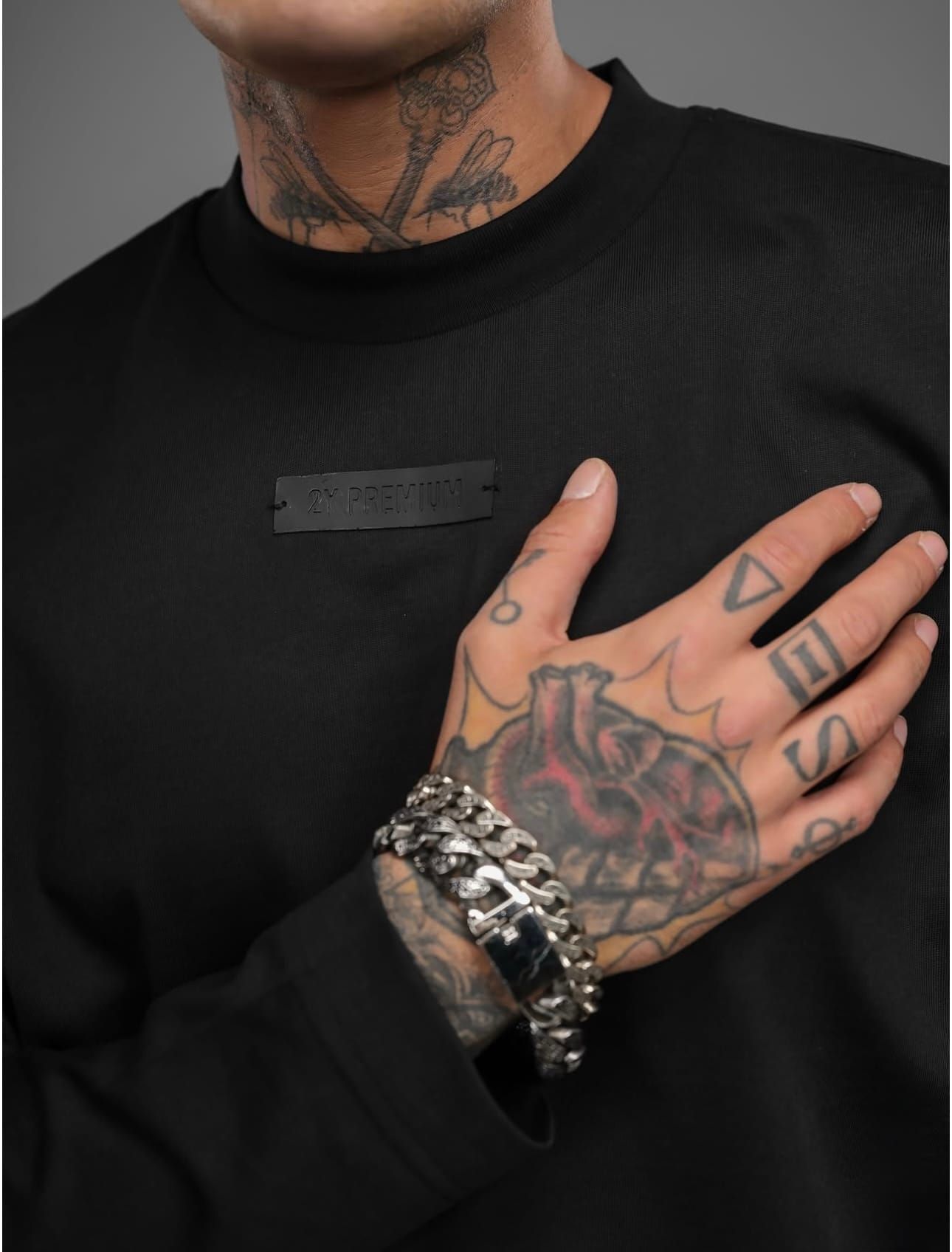 Black Long Sleeve – Minimal Patch EditioN gallery.thumbnail 5