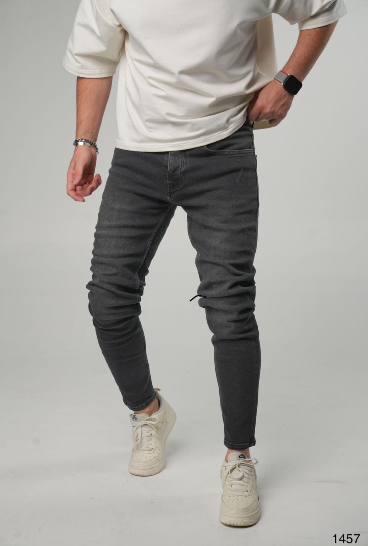 Washed Black Skinny Jeans gallery.thumbnail 1