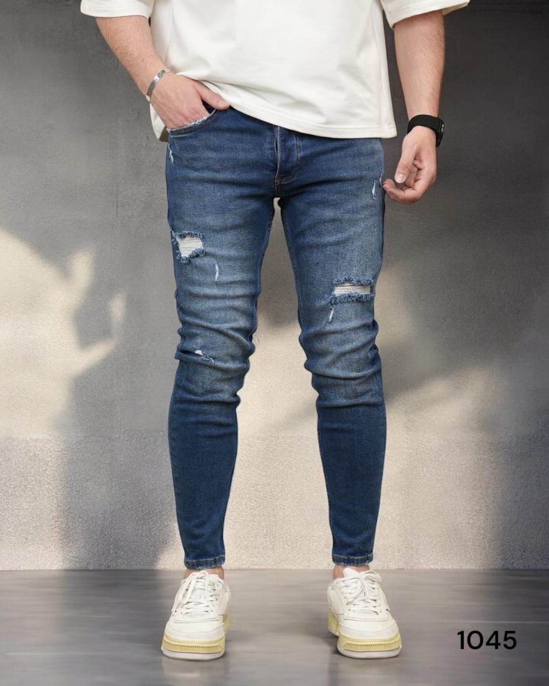 Men’s Skinny Fit Distressed Jeans – Dark Blue gallery.thumbnail 1
