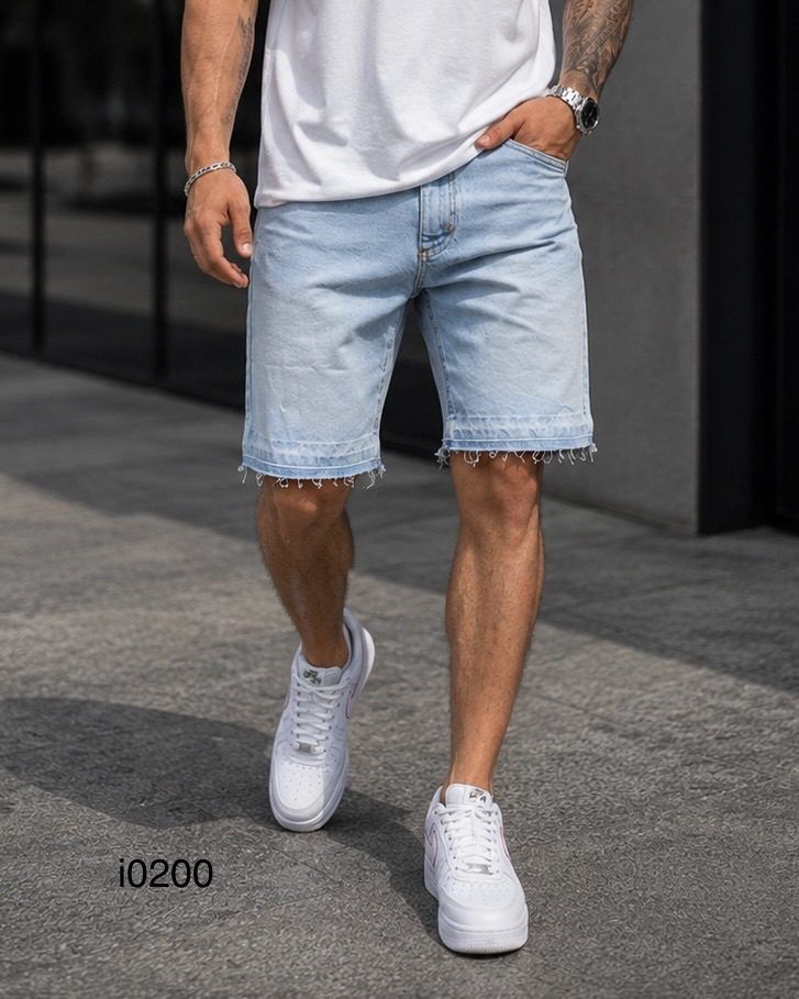 Raw Hem Denim Shorts gallery.thumbnail 1