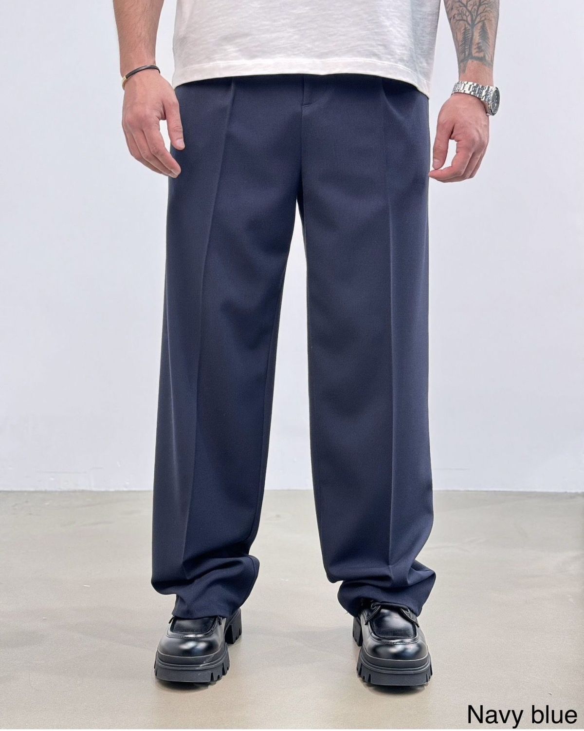 Wide-Leg Tailored Pants – Navy Blue 1