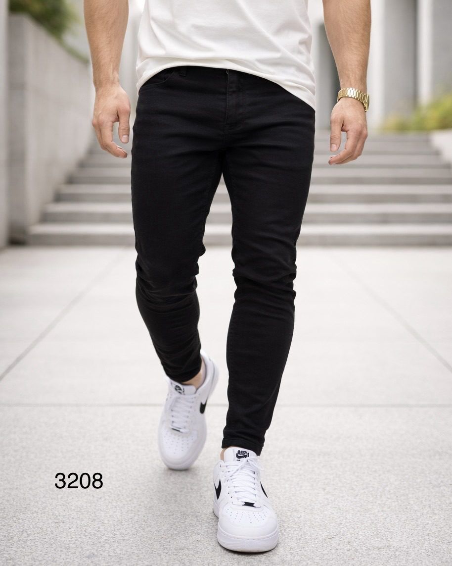 Premium Black Skinny Jeans gallery.thumbnail 1