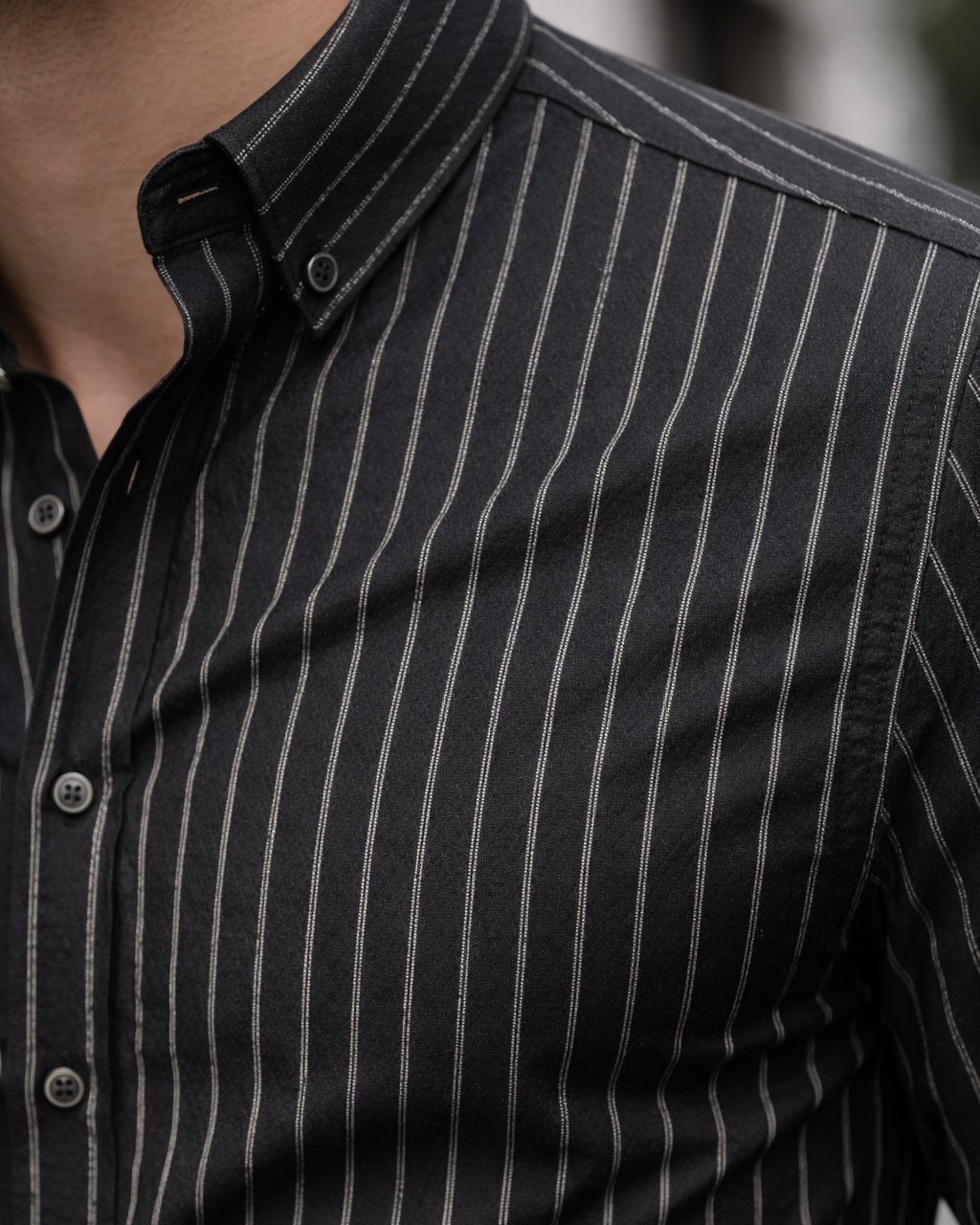 Classic Stripe Textured Shirt – Black gallery.thumbnail 2