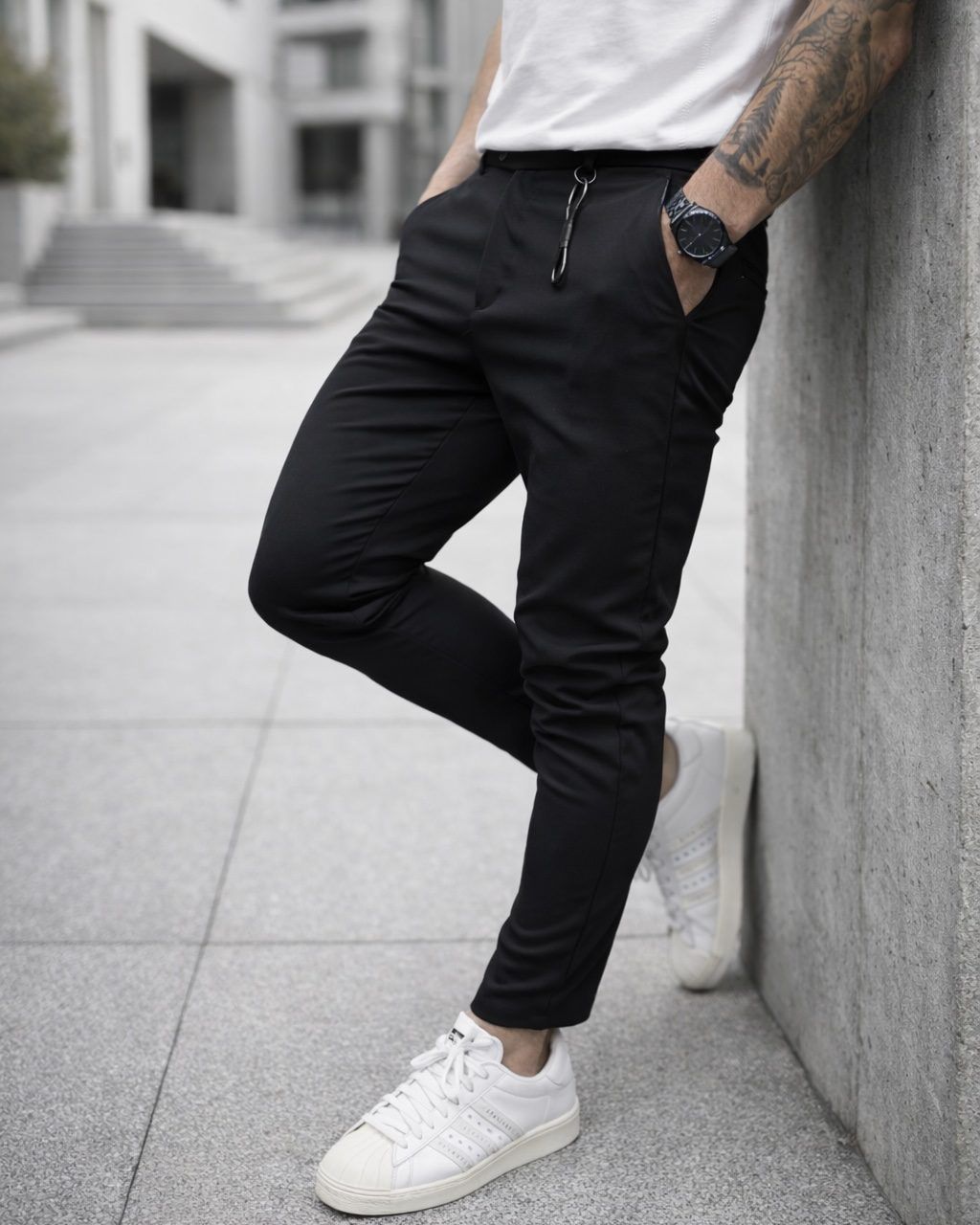 Black Slim Fit Pants gallery.thumbnail 2